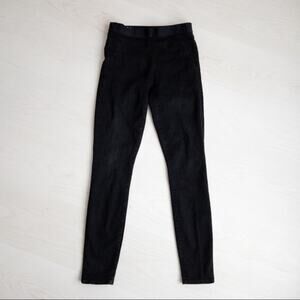 GAP Resolution Pull On Evergreen Leggings